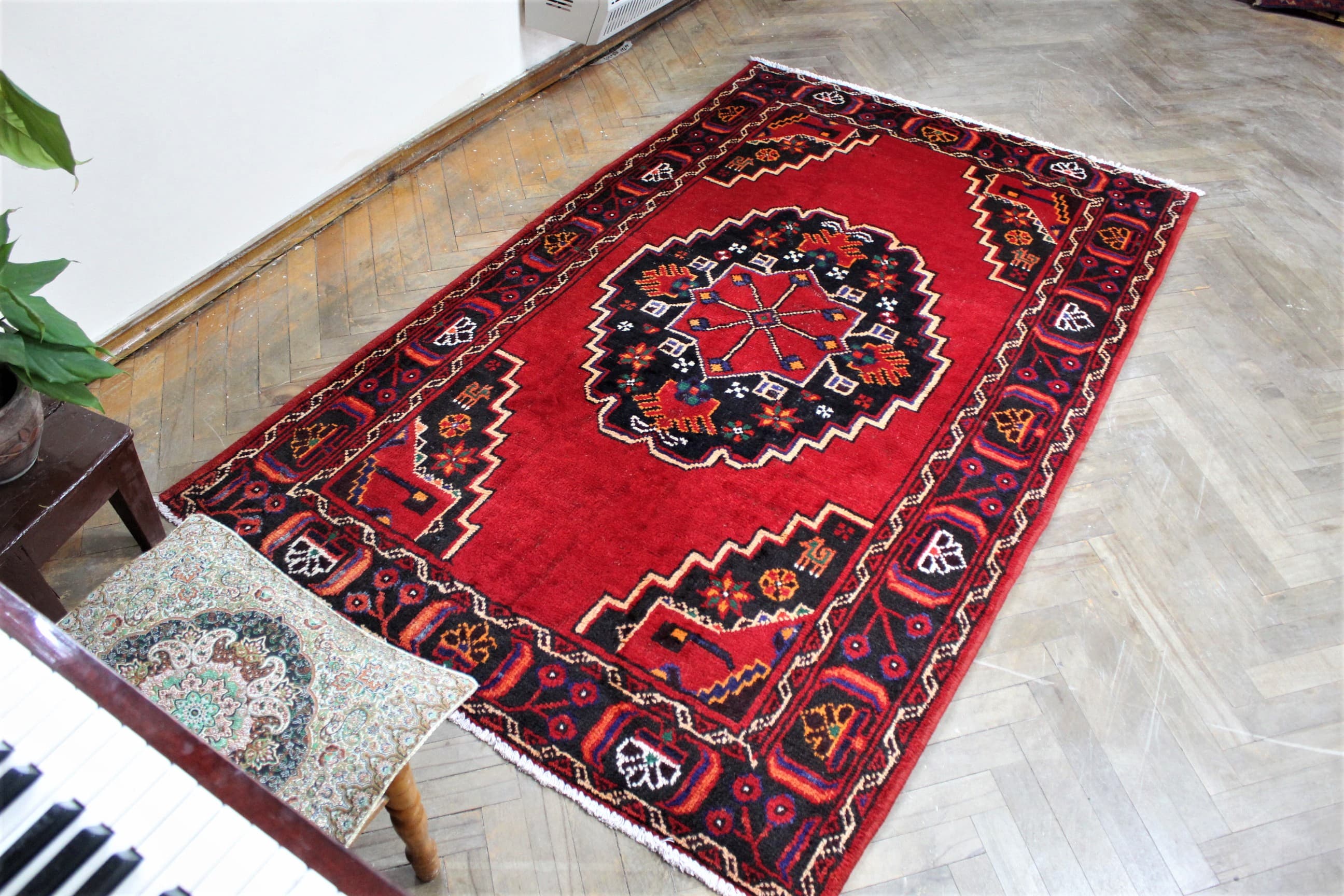 Antique hand-knotted rug-Baluchi rugs - Antique classic carpet size : 200 x  126 cm - 4.13x 6.56 foot