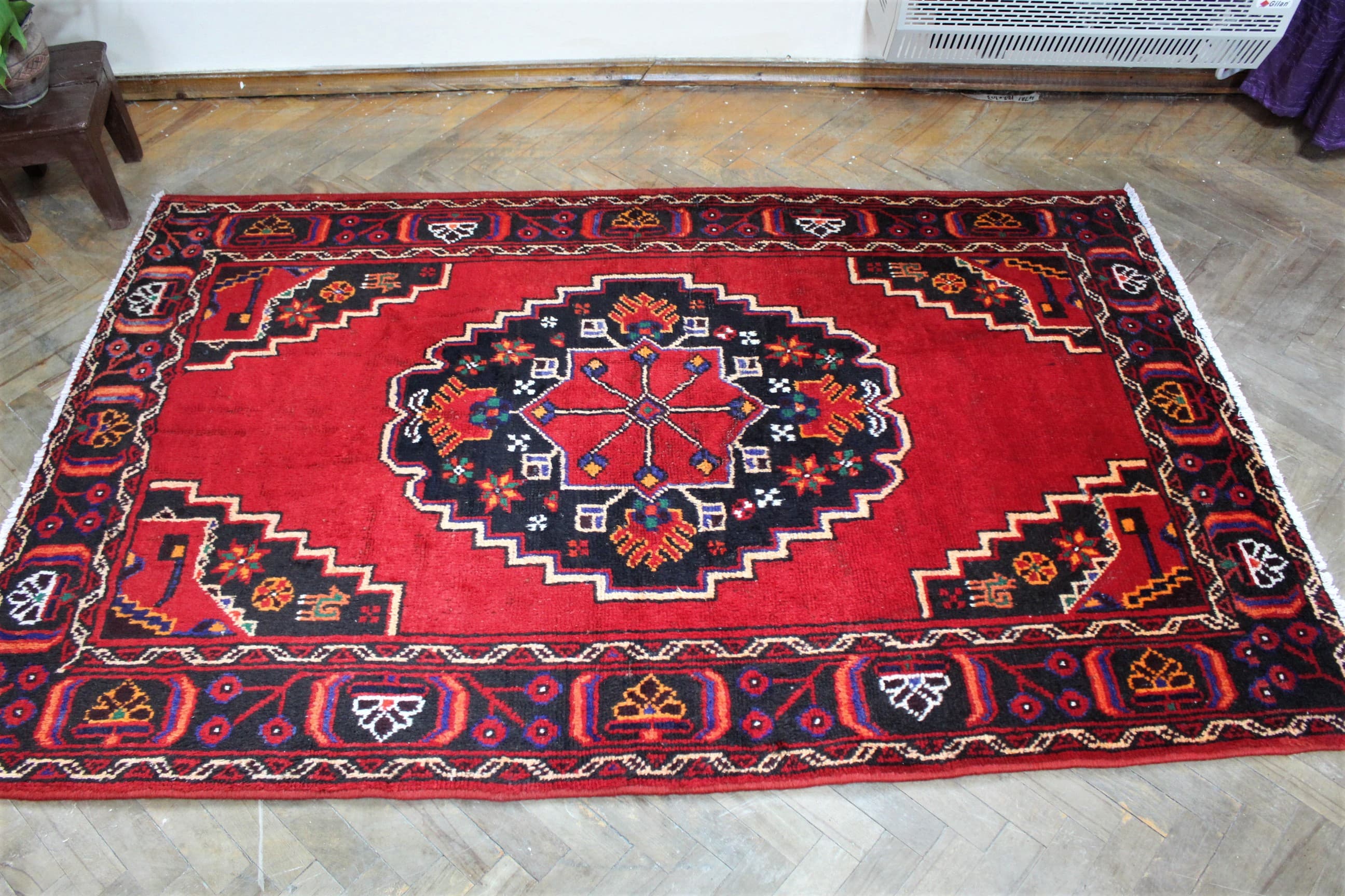 Antique hand-knotted rug-Baluchi rugs - Antique classic carpet size : 200 x  126 cm - 4.13x 6.56 foot