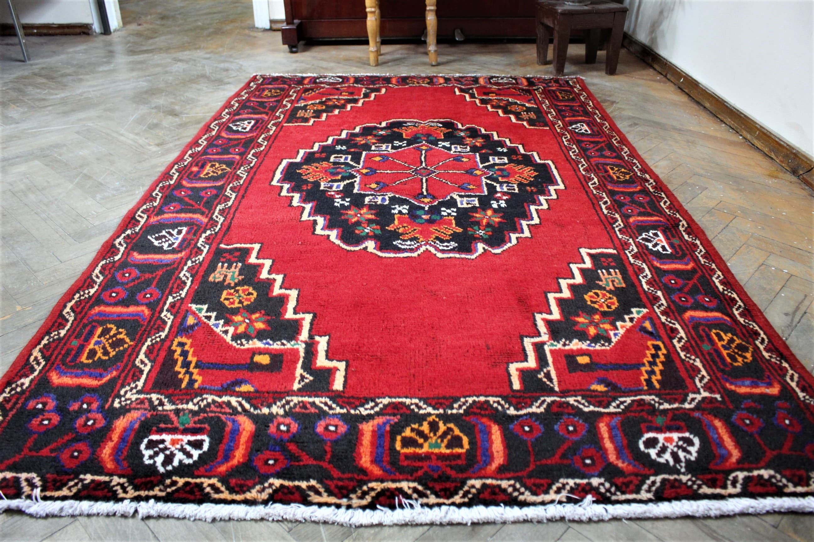 Antique hand-knotted rug-Baluchi rugs - Antique classic carpet size : 200 x  126 cm - 4.13x 6.56 foot